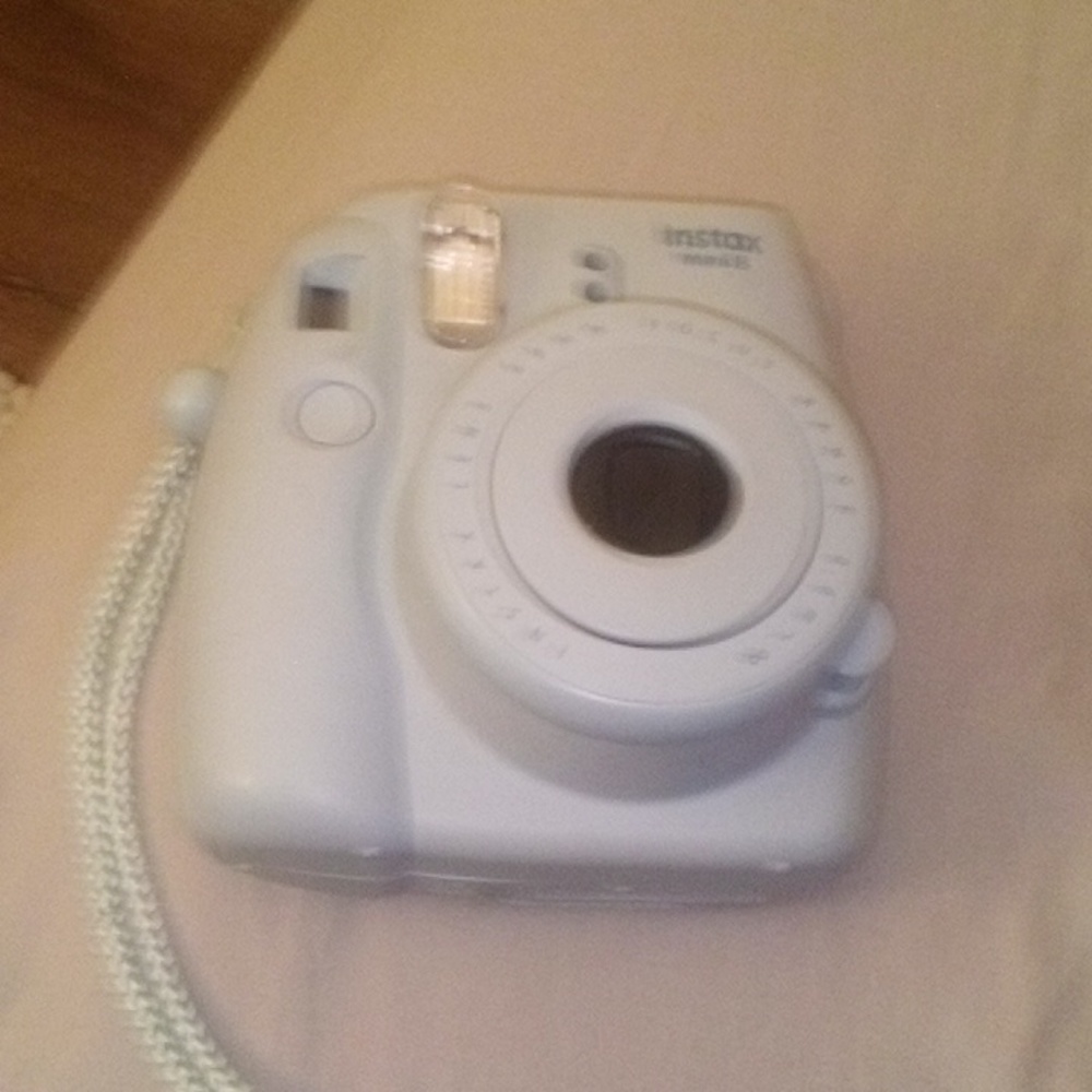 Polaroid Camera 📸